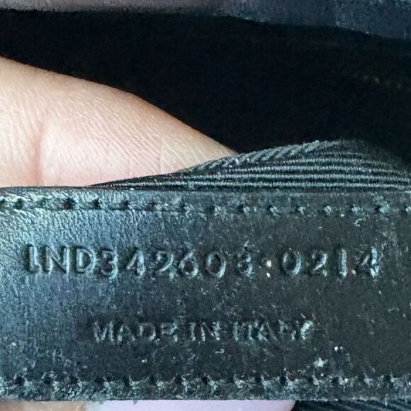 YSL Saint Laurent Leather Tote, MUSEUM BAG SHOULDER Bag - Picture 8 of 9